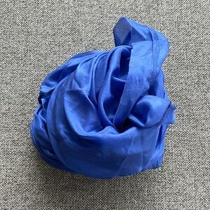 Eileen Fisher VGC Blue Silk Scarf